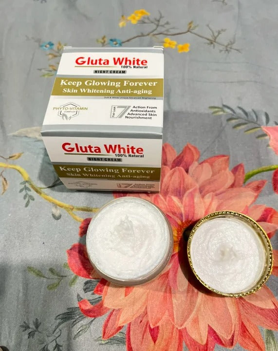 Gluta White Extreme Stronge Light up And Anti-Aging Night Cream